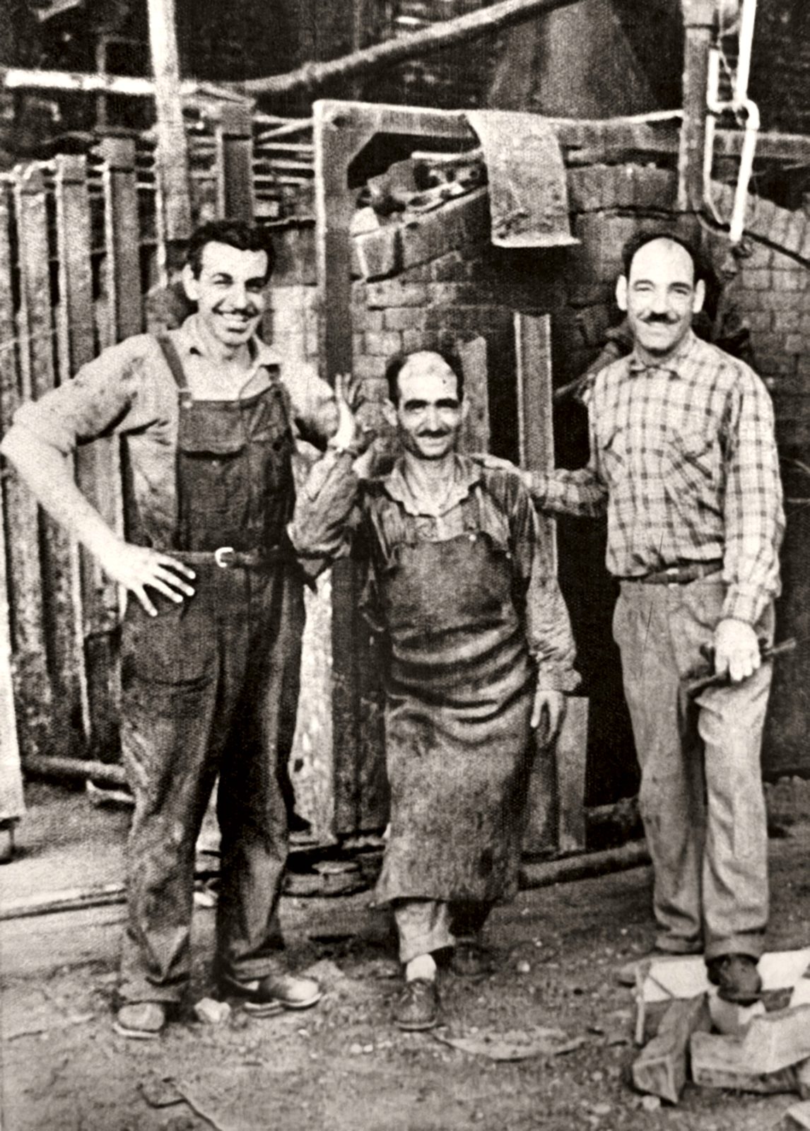 Trabajadores en la planta